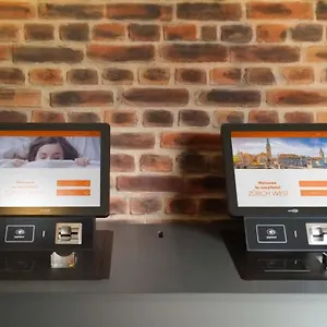 easyhotel-zuerich.hotelsbaselswitzerland.com/